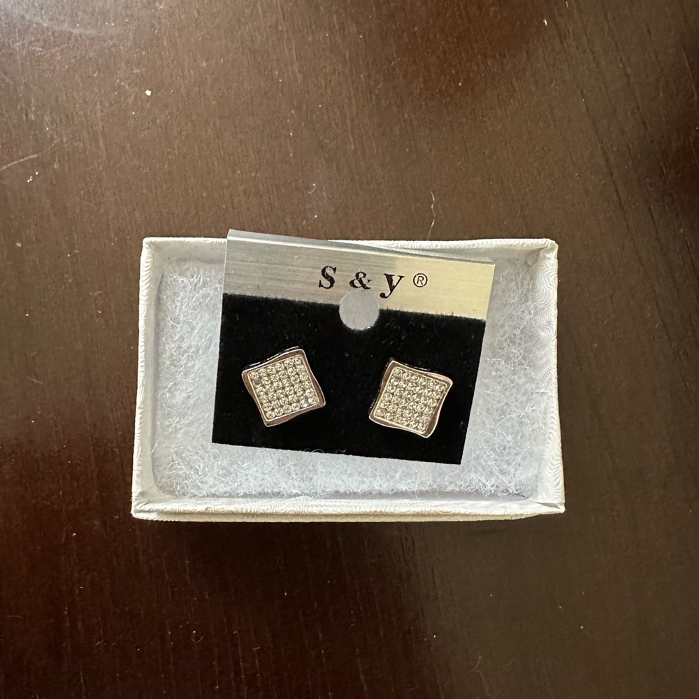 NEW！pretty square women girls earring ear studs